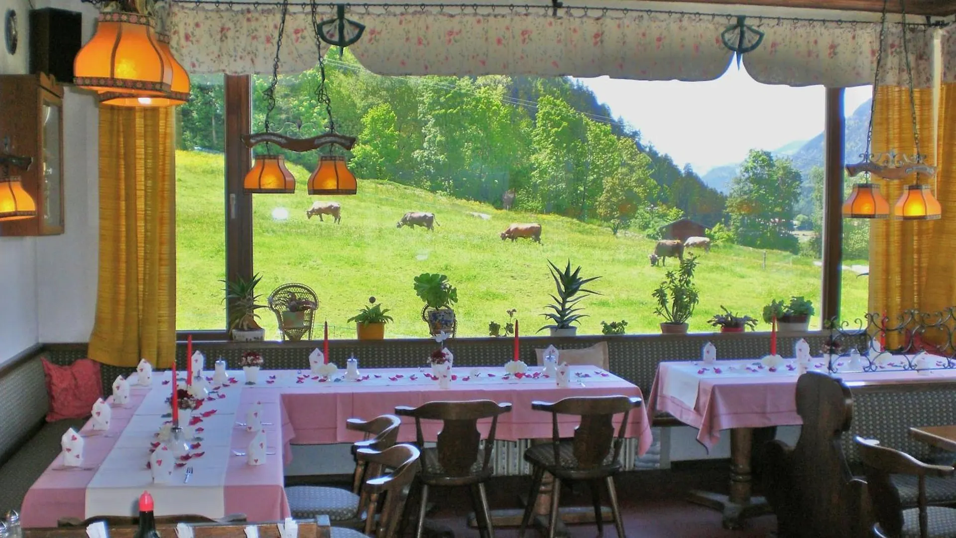 ***  Hotel Restaurant Hausberg Garmisch-Partenkirchen Alemanha